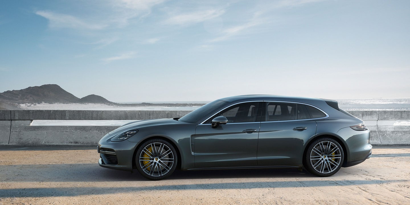 And the Golden Steering Wheel Goes to&#8230;the Porsche Panamera