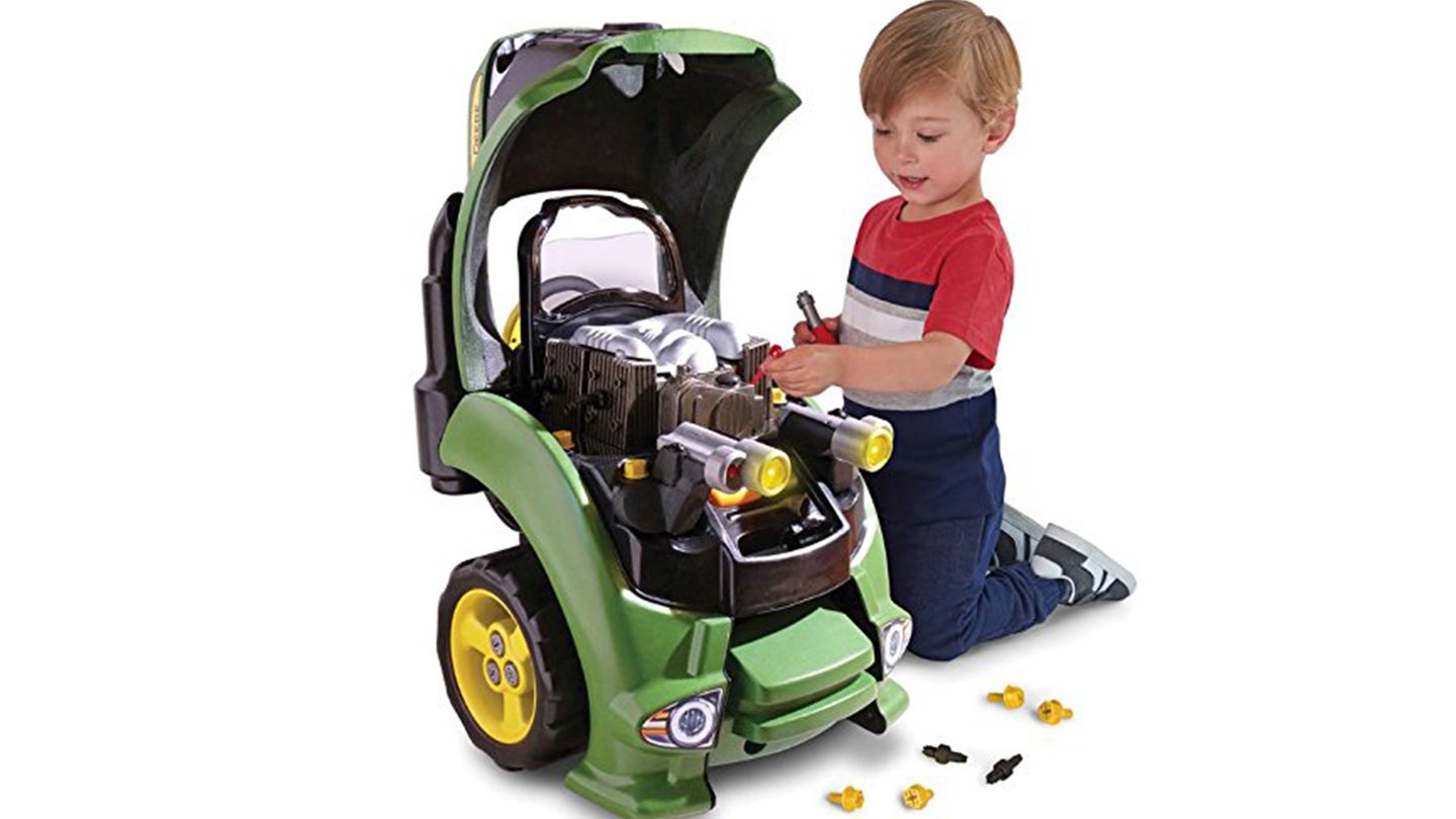 This John Deere Tractor Engine Repair Toy Is Every Gearhead Kid&#8217;s Dream Toy