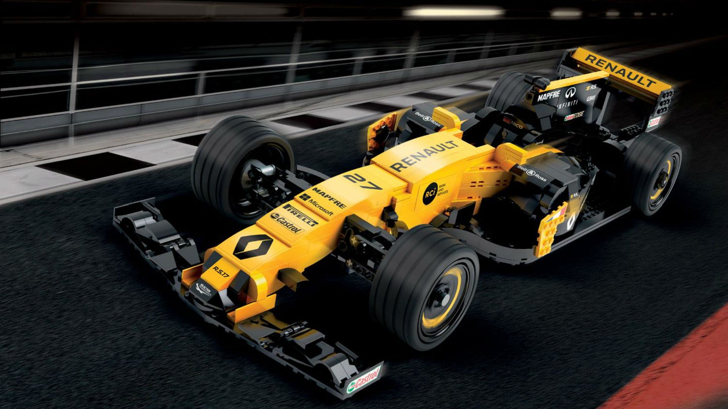 Renault Built a 600,000-Piece Lego Replica of Its R.S.17 F1 Car
