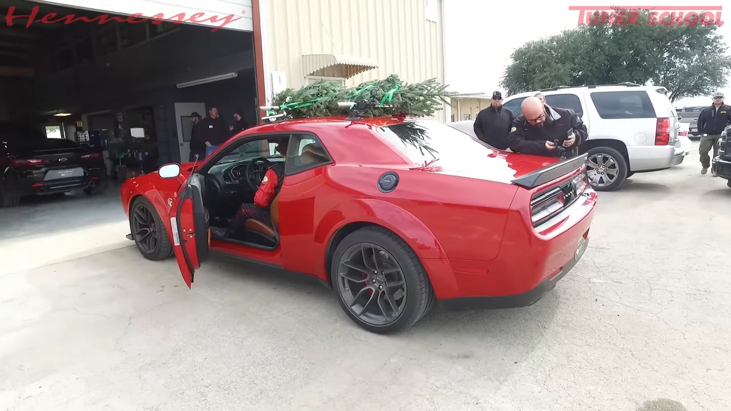 The World&#8217;s Fastest Christmas Tree Lives On Top of a Hellcat