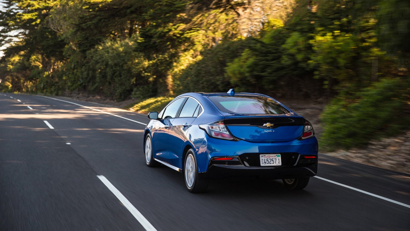 Washington Post Hacked a Chevy Volt to See What Information Your Car Is Quietly Collecting