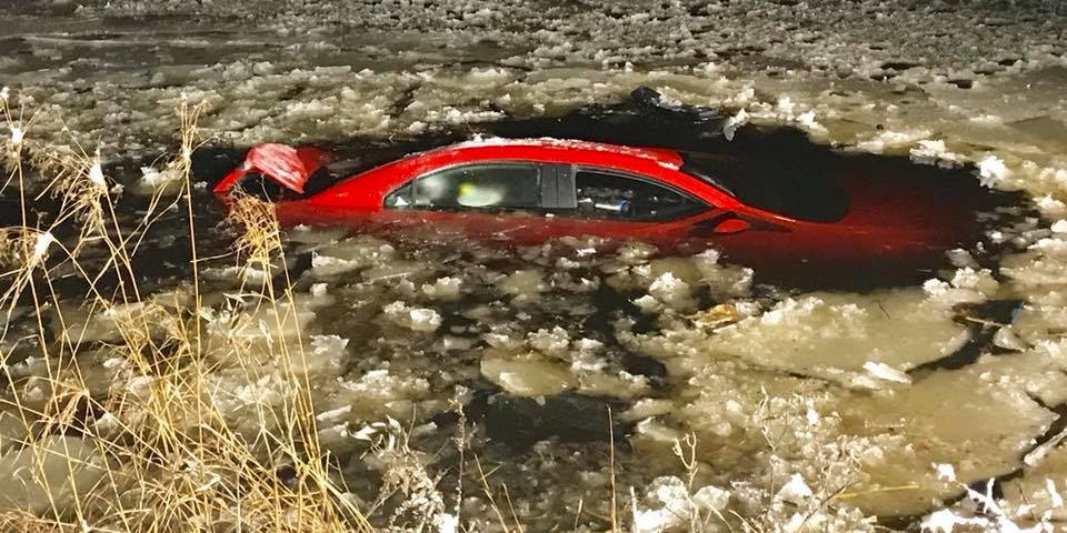 Man Rescued From His Sinking Car on a Frozen Pond by Hero First Responders