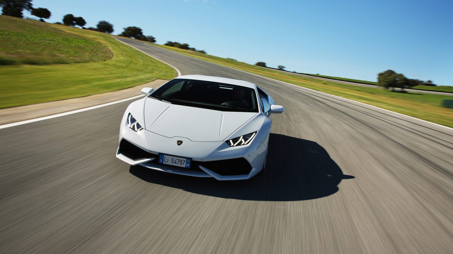 Watch a 2,000-HP Lamborghini Crash at 200 MPH