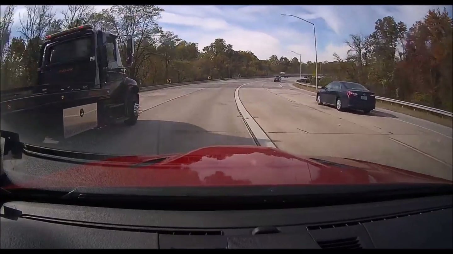 These Are All The Crazy Things I’ve Seen After Using a Dash Cam for a Month