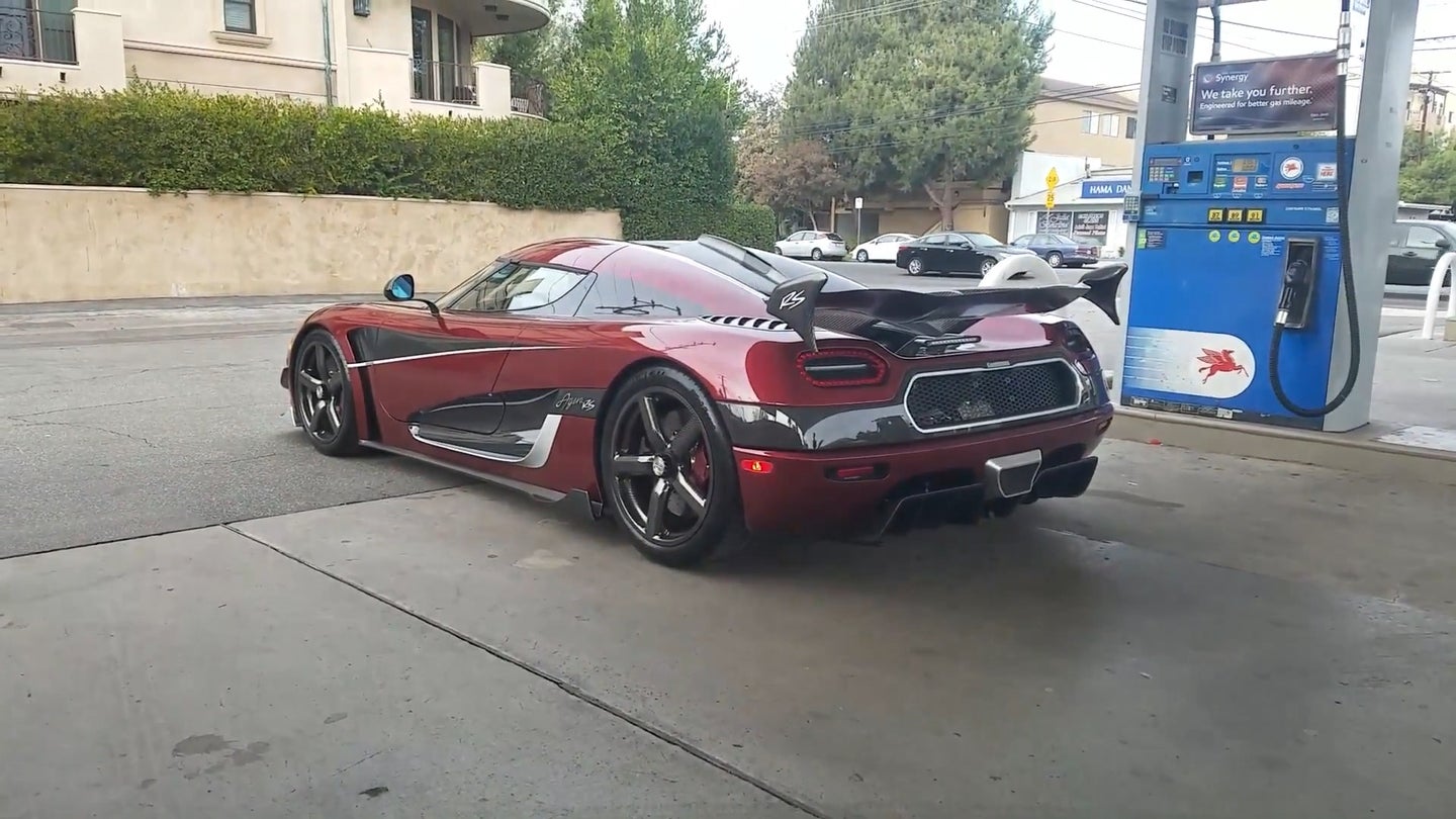 Listen to the Record-Breaking Koenigsegg Agera RS Roar to Life
