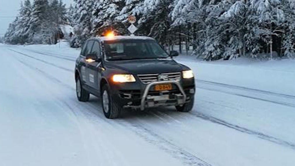 Finnish Self-Driving Car Plows Through Snow Like No Other Autonomous Car to Date