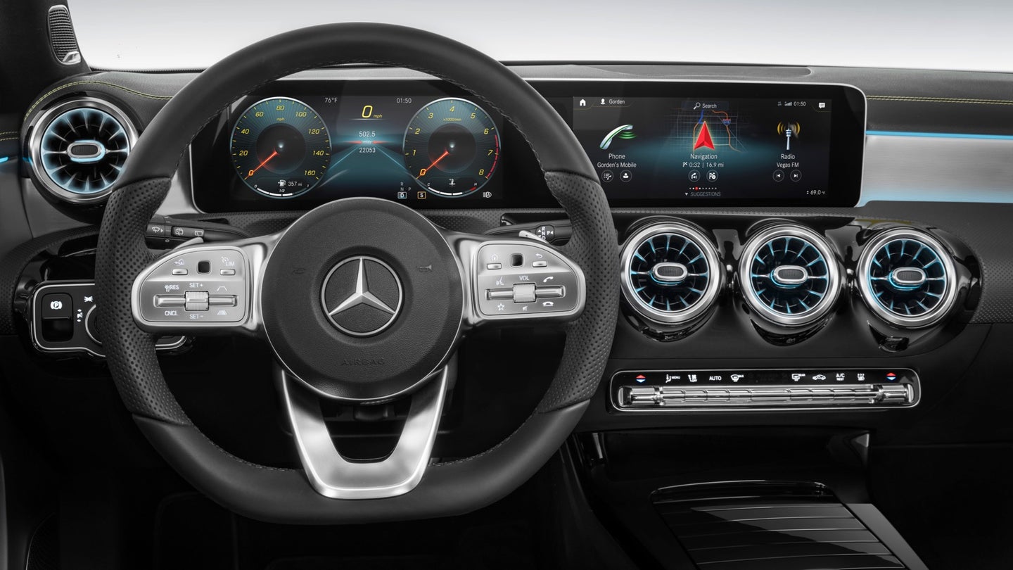 Mercedes&#8217; Latest Infotainment System Has More Screen Space, Digital Assistant