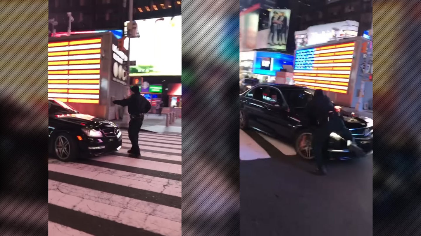 Alarming Footage of C63 AMG Doing Burnouts, Striking Police in Times Square