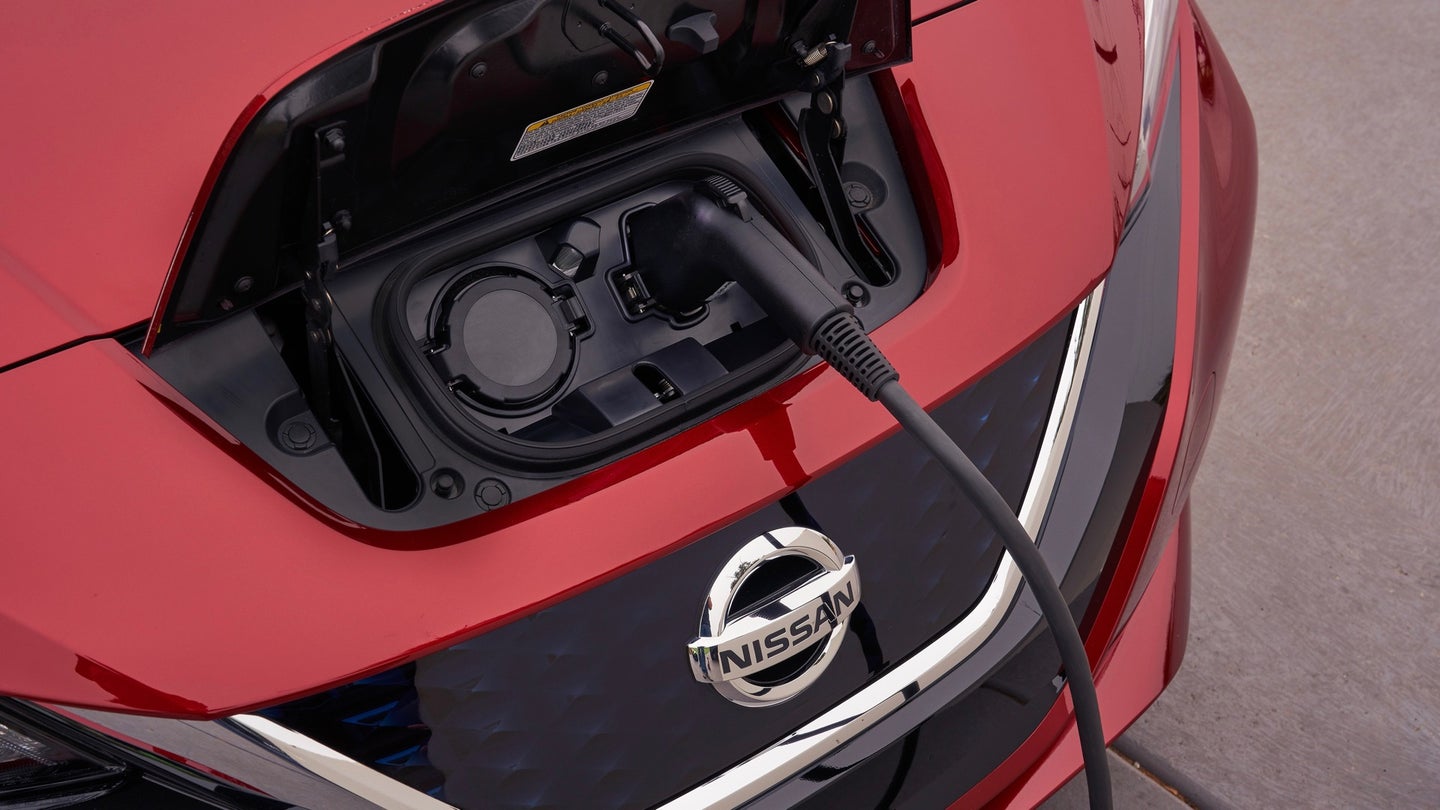 Nissan Will Test Remote Electric-Car Charging