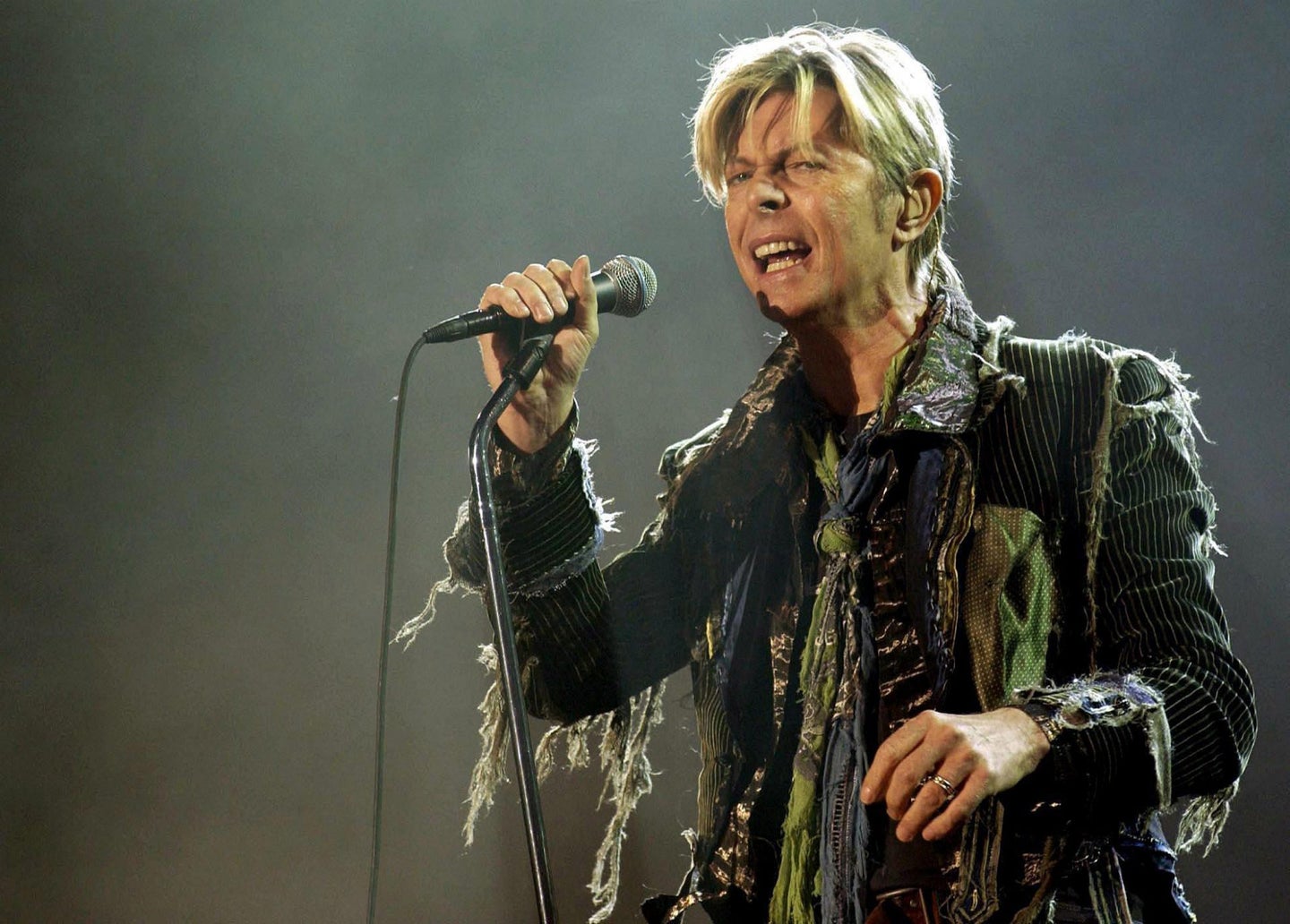 Volvo Once Owned by David Bowie Sells for $216K