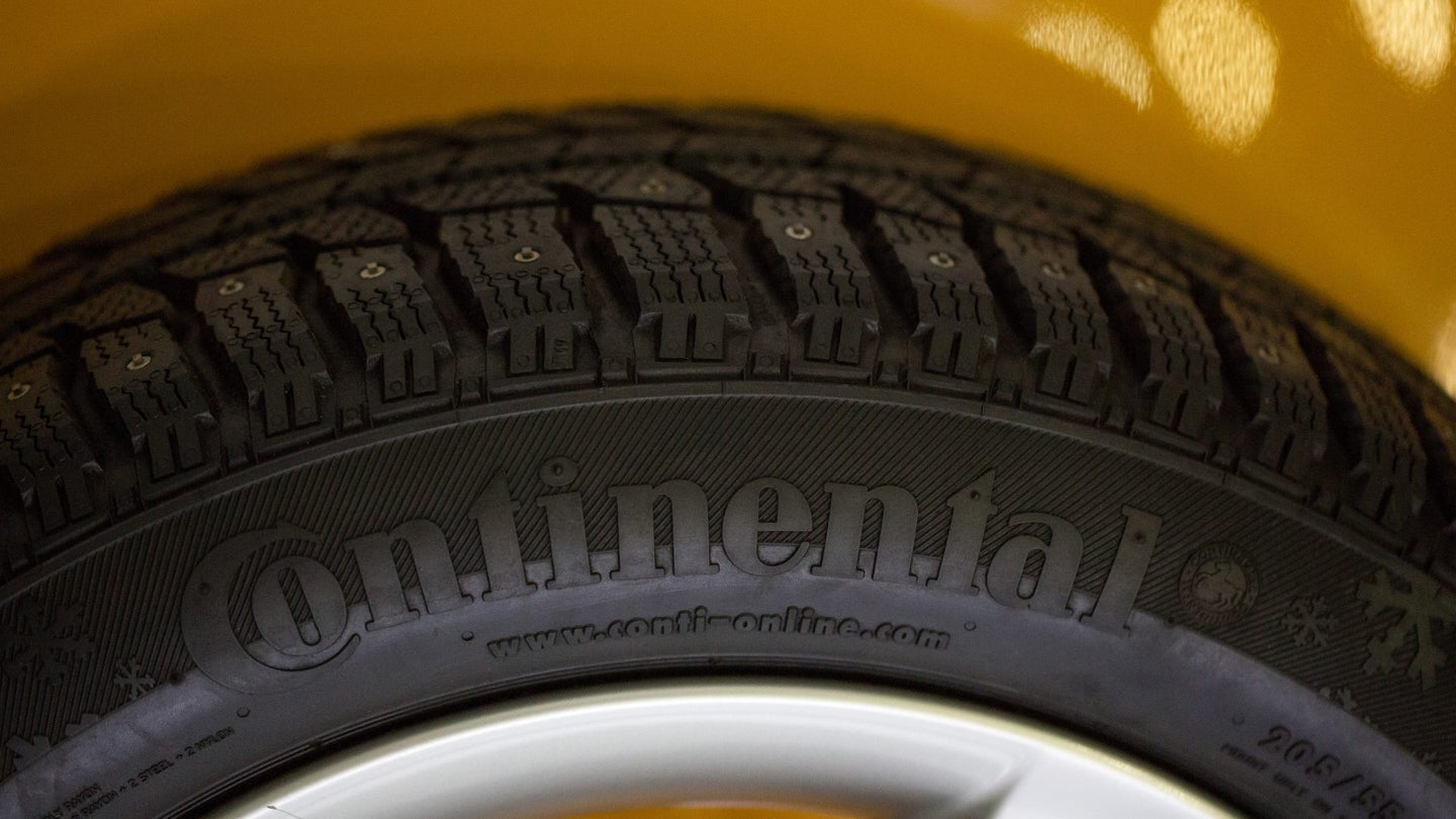 Continental Reportedly Mulls Reorganization, Possible Sale