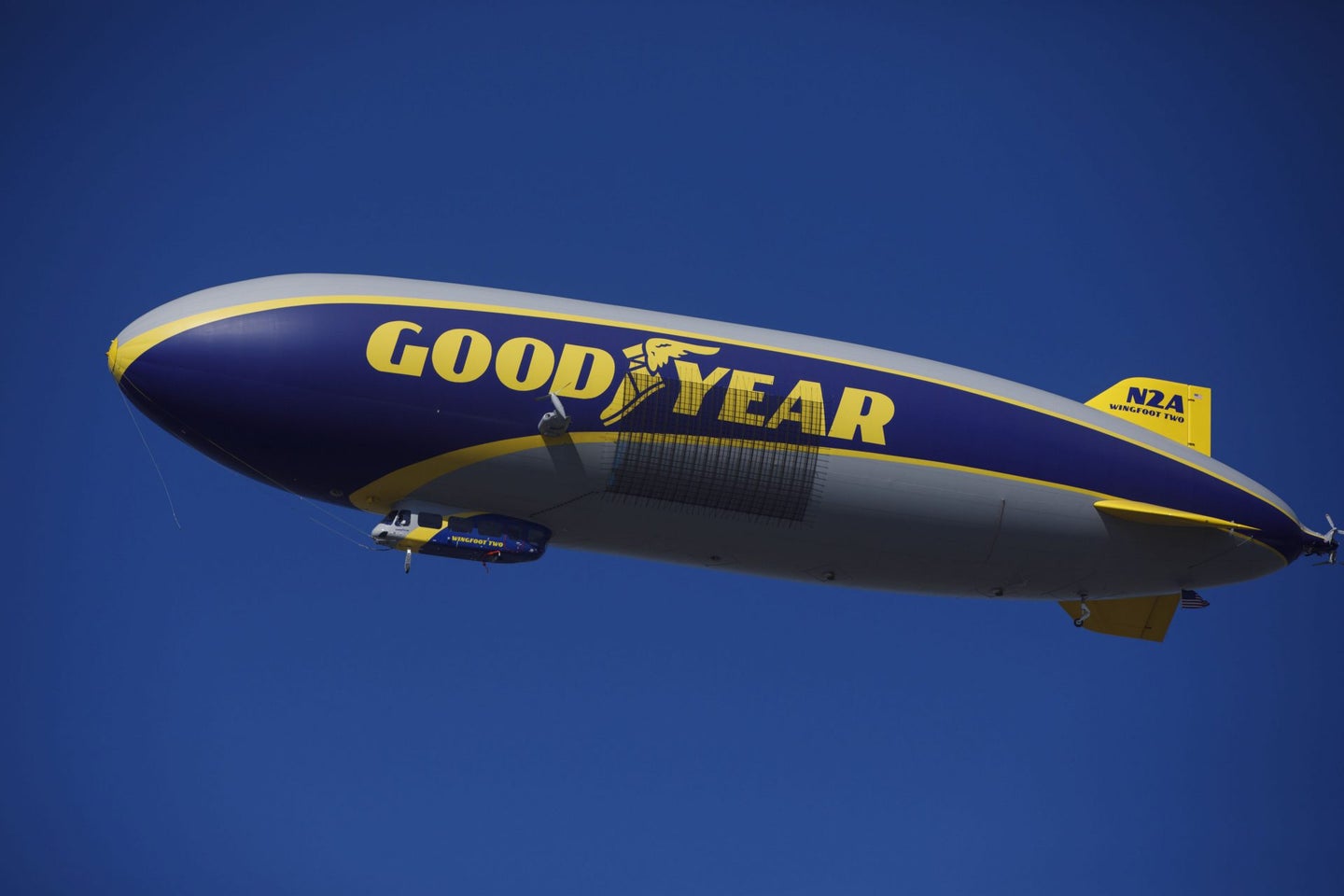 Official First Landing Of The Goodyear Blimp Wingfoot Two