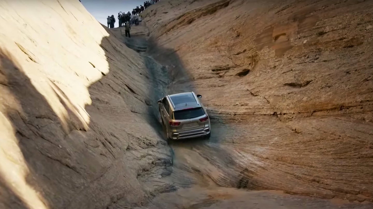 Watch Kia Send a Stock 2019 Sorento Up Hell’s Revenge Off-Road Trail in Moab