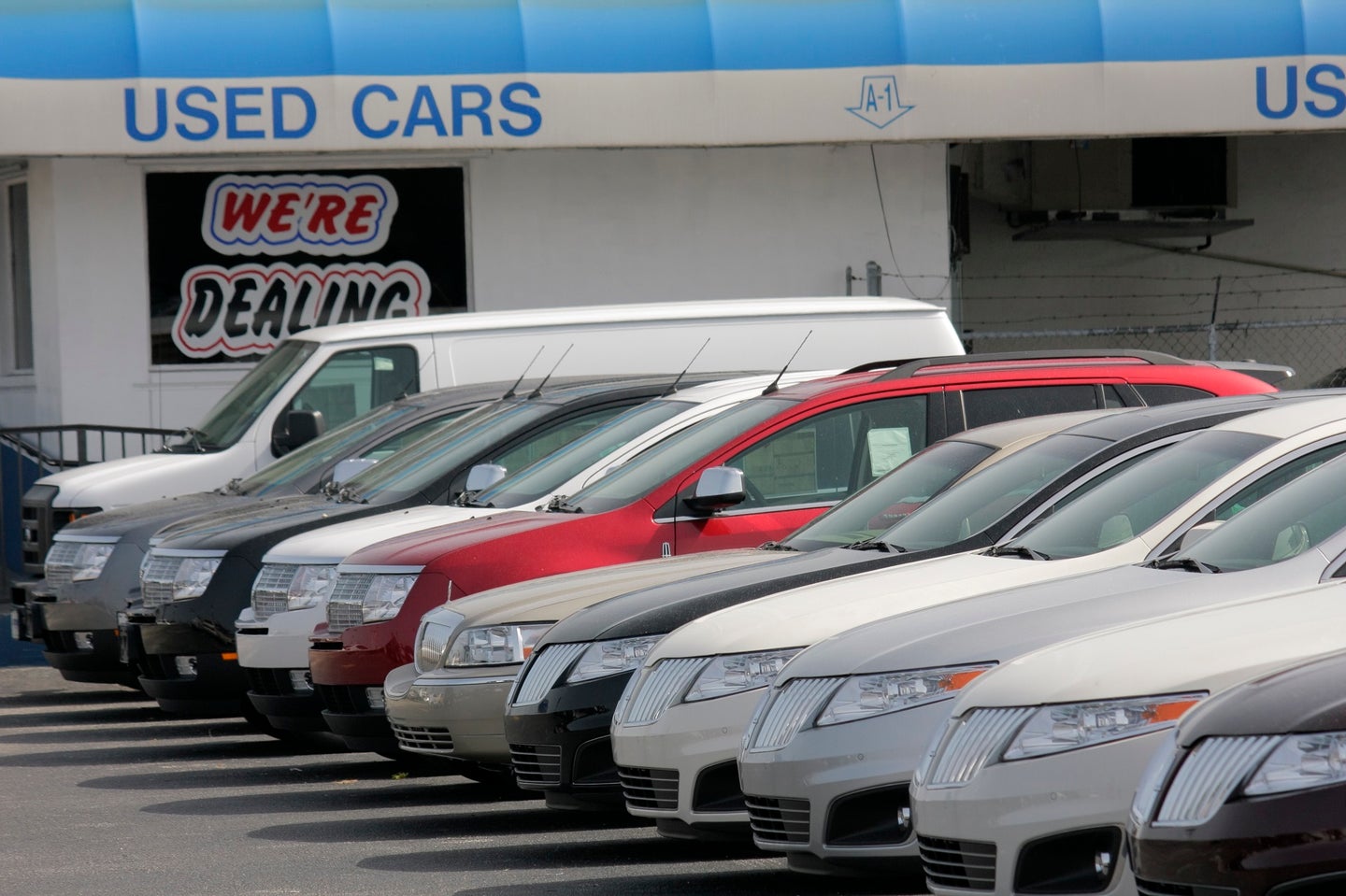 The Best Time to Buy a New or Used Car