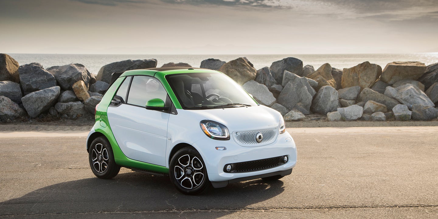 2018 Smart ForTwo Electric Drive Cabrio Review: A Fun Little Car That&#8217;s Hard to Make Sense Of