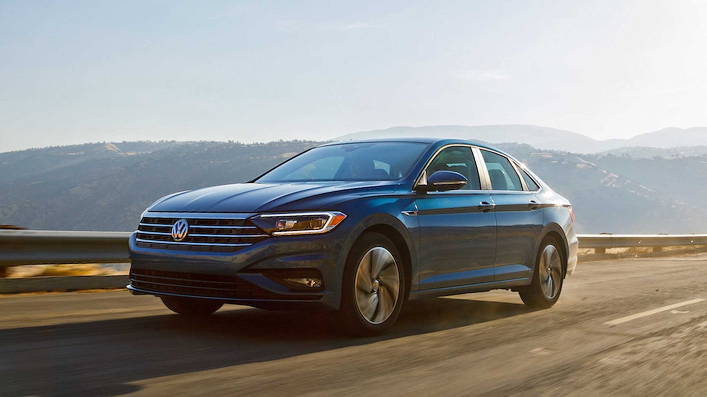 2019 VW Jetta Gives a Stylish New Shape to Volkswagen’s Comeback at the Detroit Auto Show