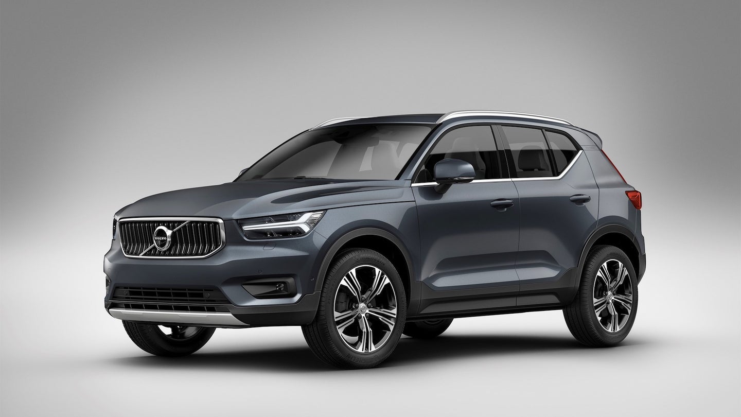 Volvo XC40 Crossover Gets Swanky Inscription Trim and Three-Cylinder Engine