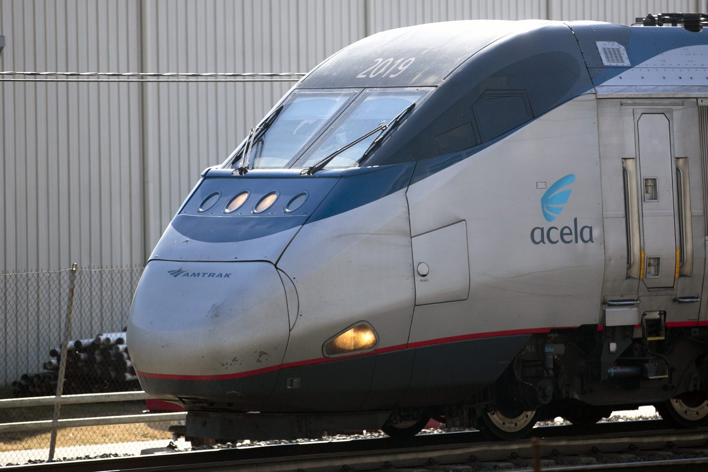 Amtrak Acela Cars Come Undone at High Speed