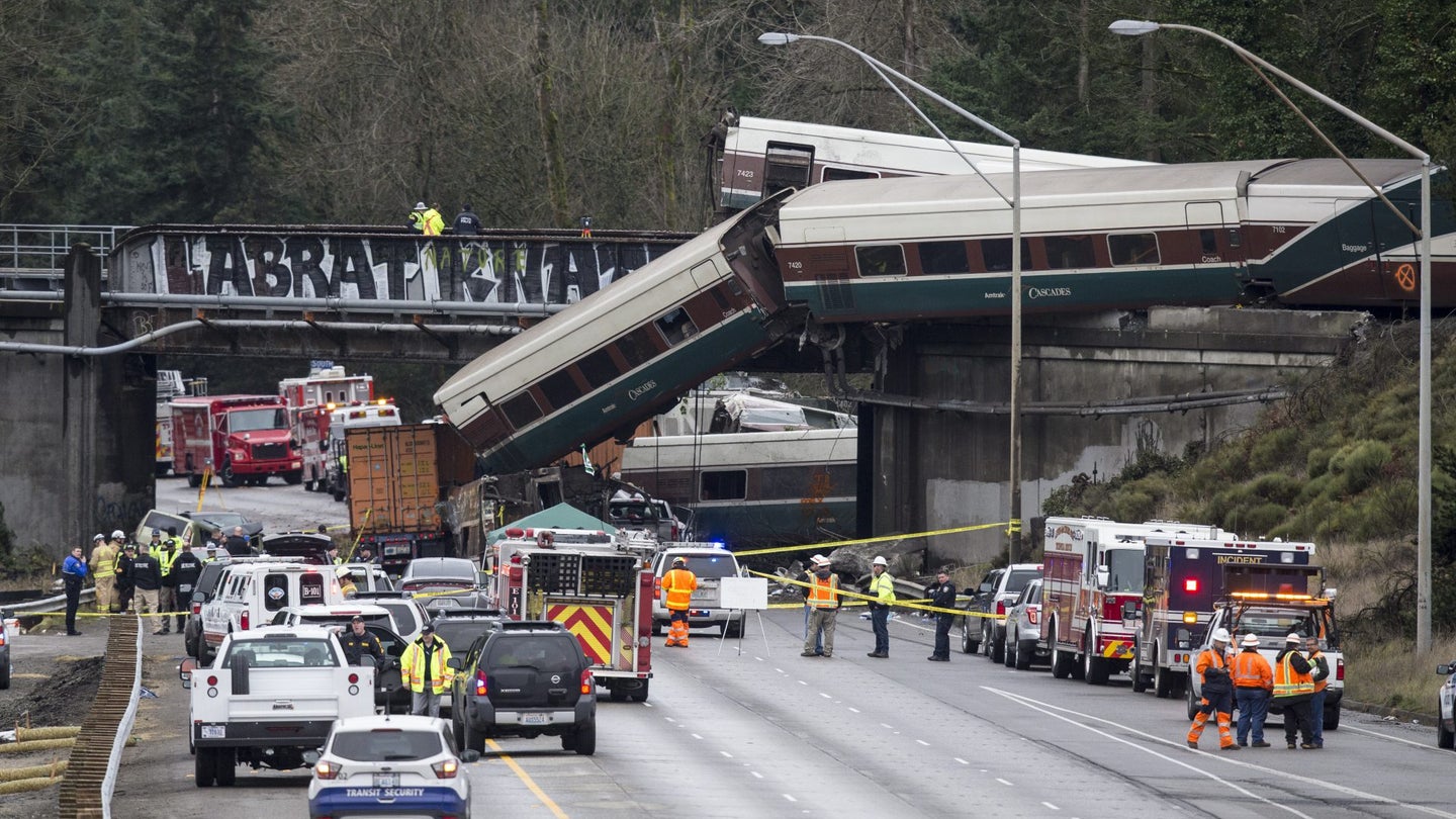 Amtrak May Stop Running on Tracks Lacking Safety Technology