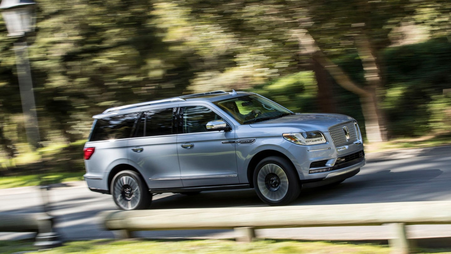 Lincoln Can&#8217;t Produce Range-Topping Navigators Fast Enough