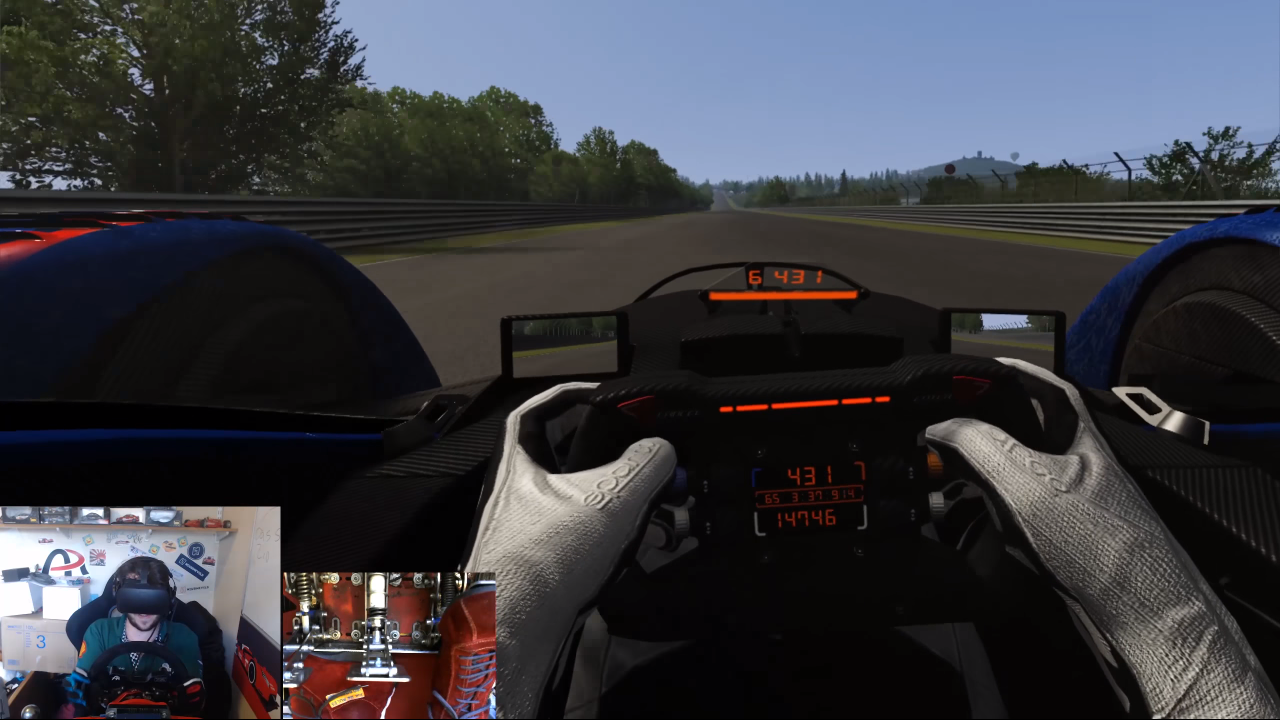 Watch a Sim Racer Lap the ‘Ring in 4:00.8 in Virtual Reality