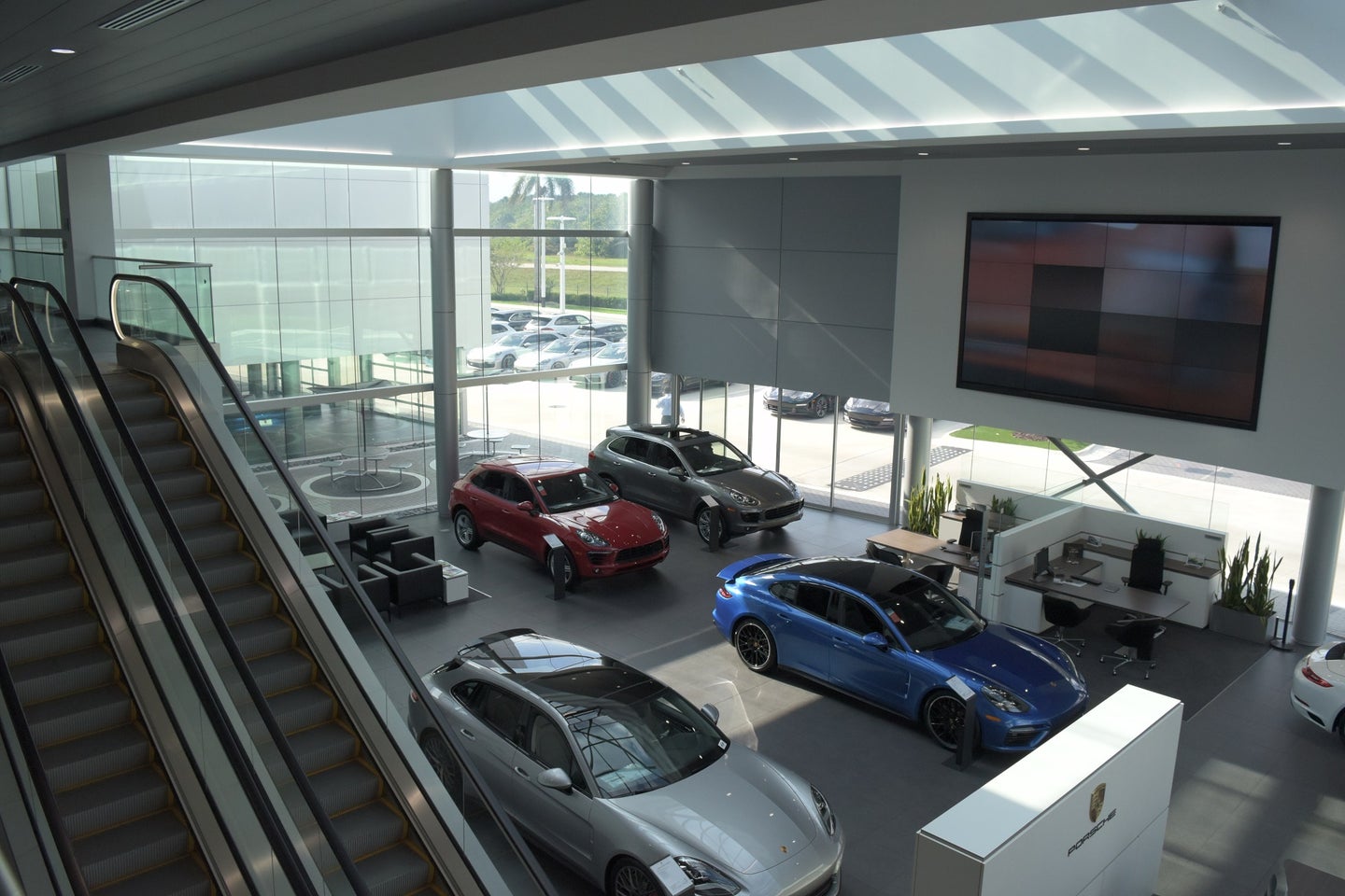 Check out This Sweet Porsche Shop That&#8217;s More Car Museum Than Car Dealership
