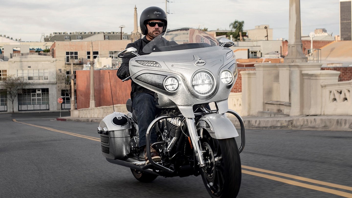 The Indian Chieftain Elite Is Back With a Stunning New Paint Job
