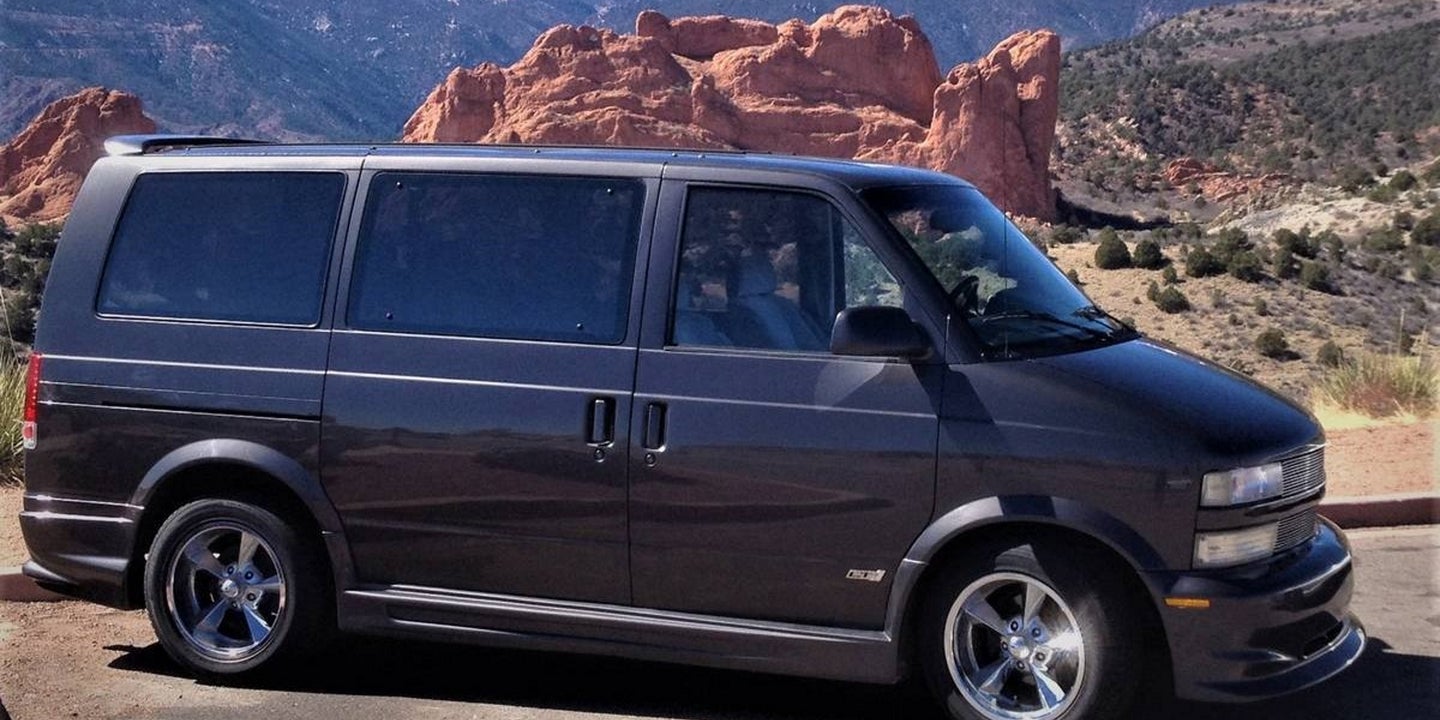 There’s a V8-Powered Chevy Astro For Sale in Colorado for Less Than $10K