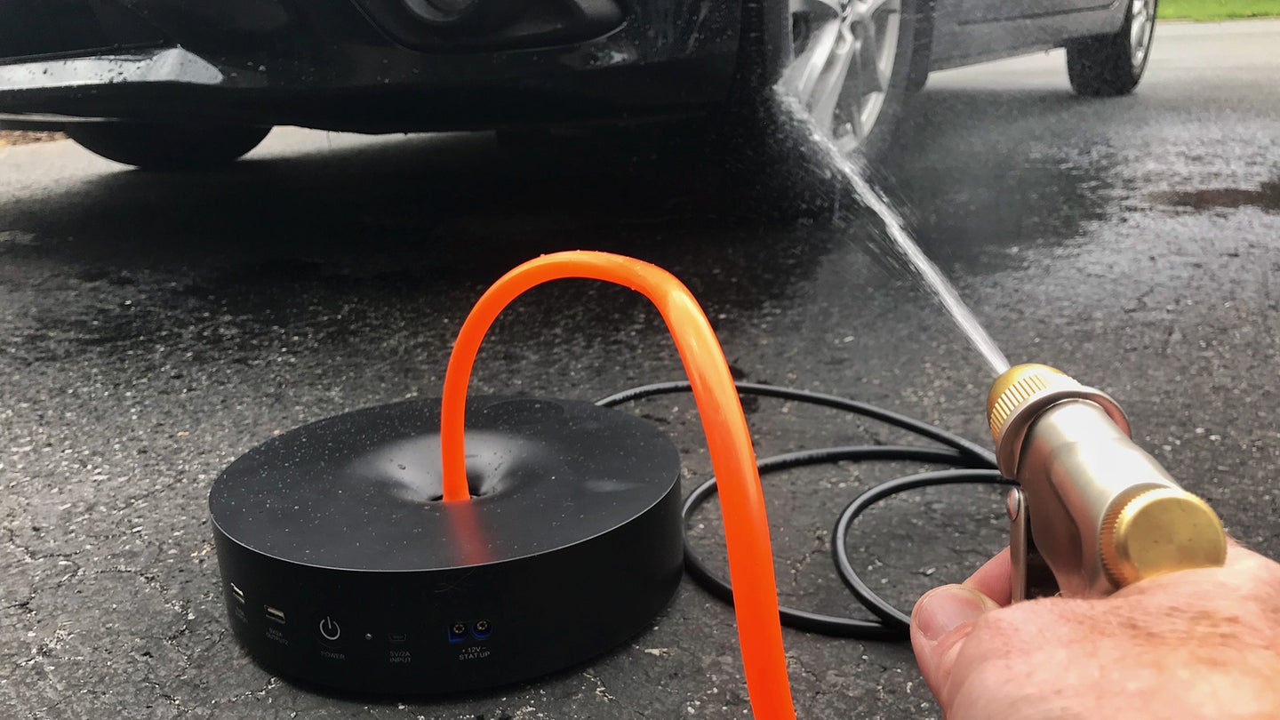 The Norshire Portable Car Wash Kit Is One Oddly Cool Way to Clean Your Ride on the Go