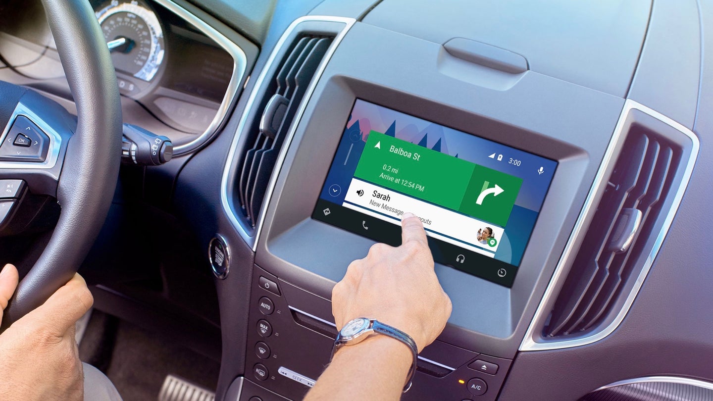 AAA Study: Apple CarPlay, Android Auto Are Less Distracting Than OEM Infotainment Systems