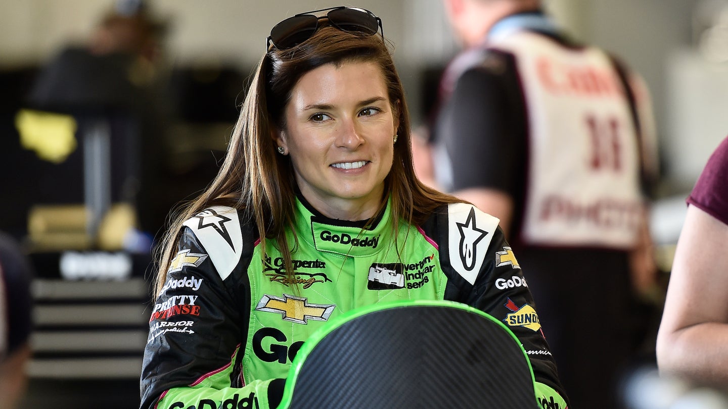 Danica Patrick Completes Oval Indycar Refresher, Is Cleared for Indy 500
