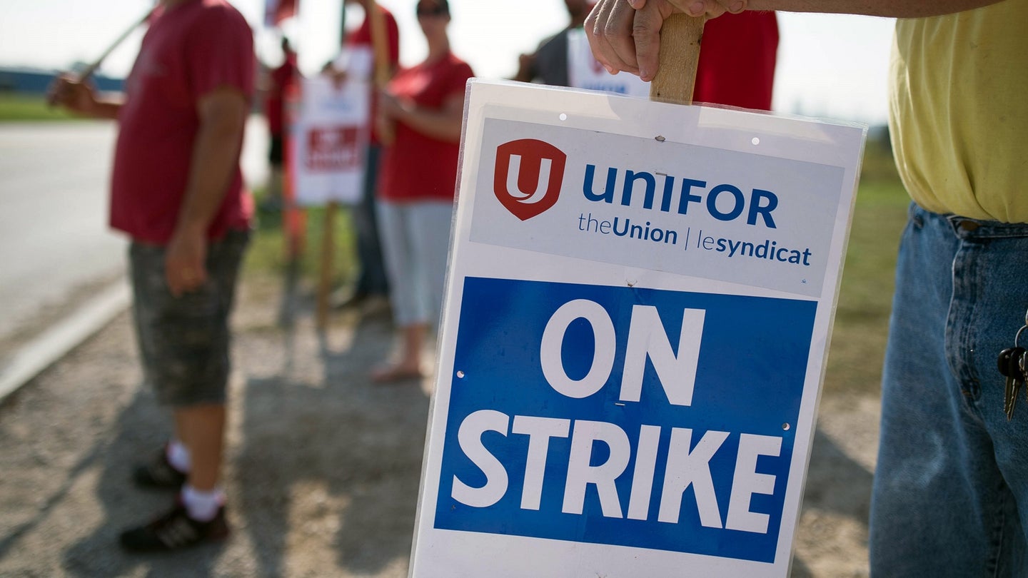 Lear, Unifor Reach Tentative Deal at Ontario Seating Plant, Ending Strike