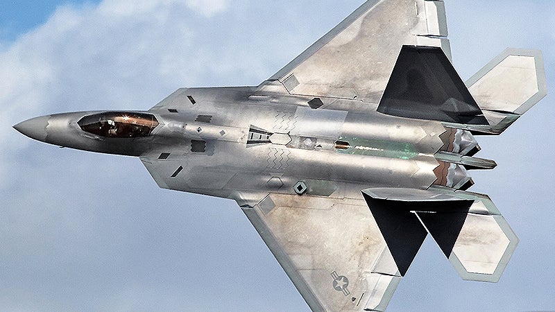 Here&#8217;s The F-22 Production Restart Study The USAF Has Kept Secret For Over A Year