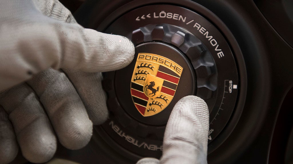 VW Emissions Cheating Extends to Porsche, Expected to Recall 60,000 Vehicles