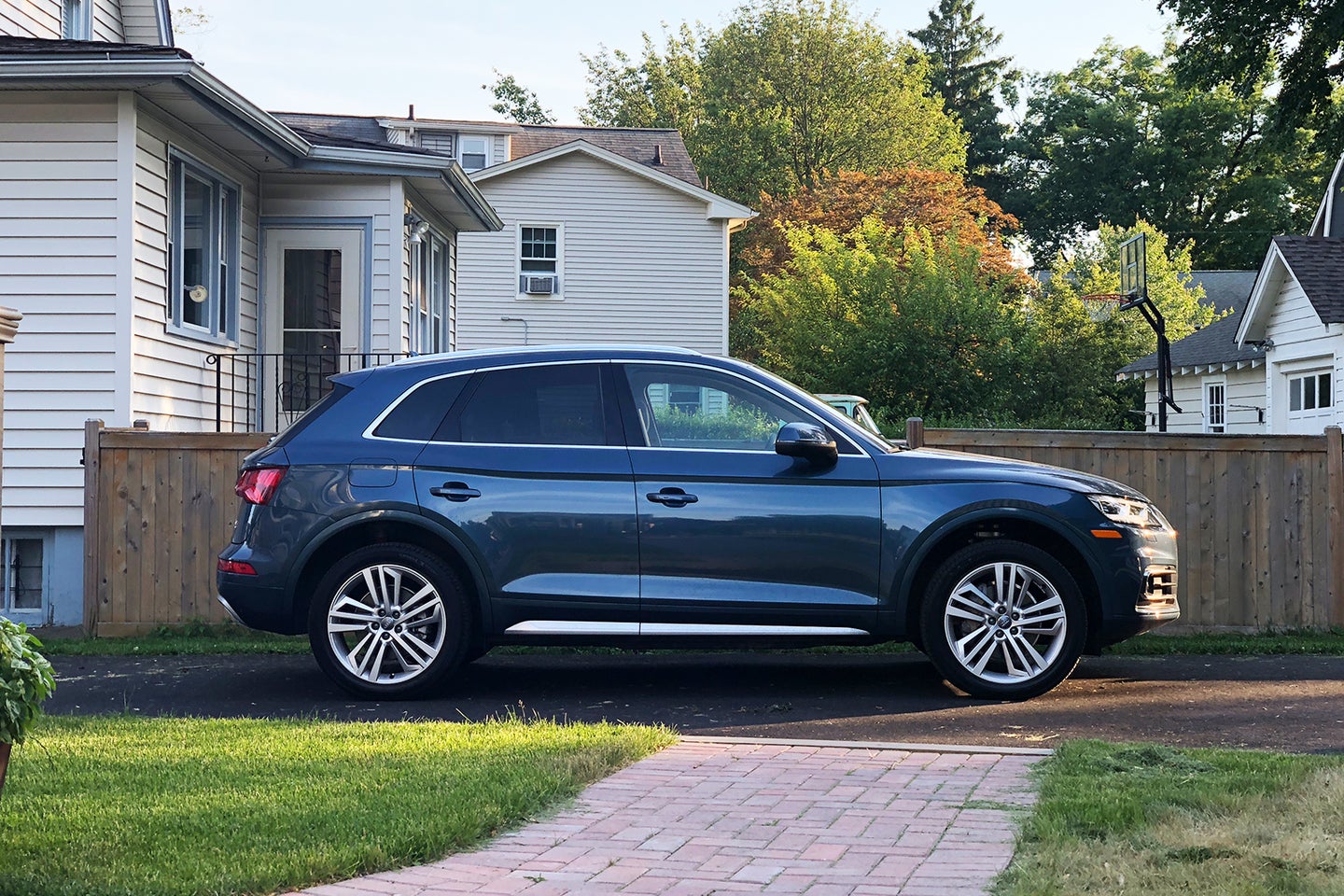 2018 Audi Q5 2.0T Prestige Review: Beauty and Tech Aplenty, If Mostly Inside
