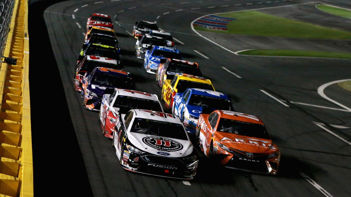 NASCAR Decides to Hold off on New Aero Package until 2019