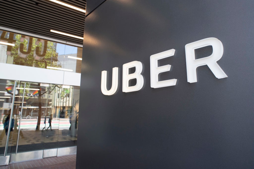 Uber Lowers IPO Valuation After Posting Sizable $1 Billion First-Quarter Loss