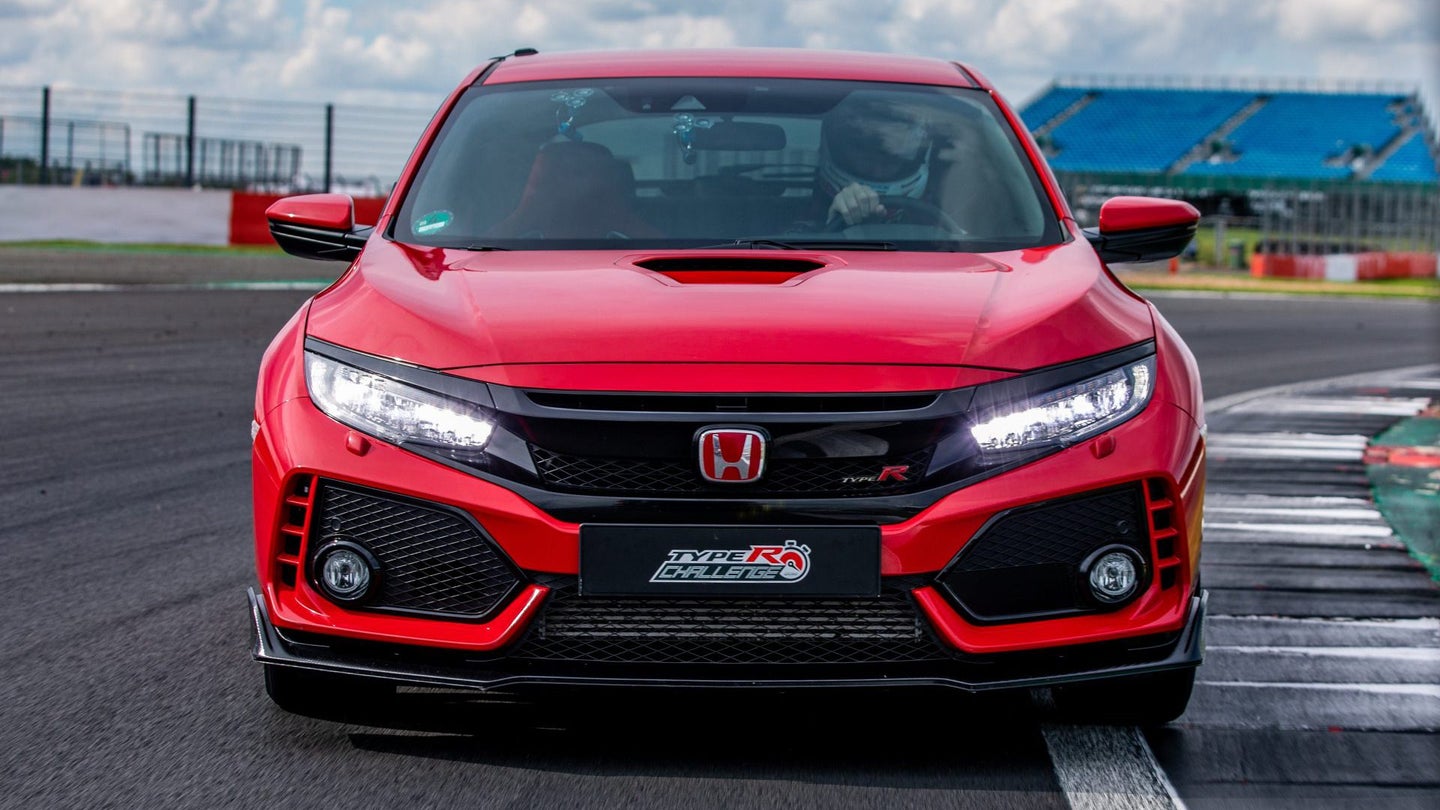 Honda Civic Type R Breaks FWD Production Car Record at Silverstone