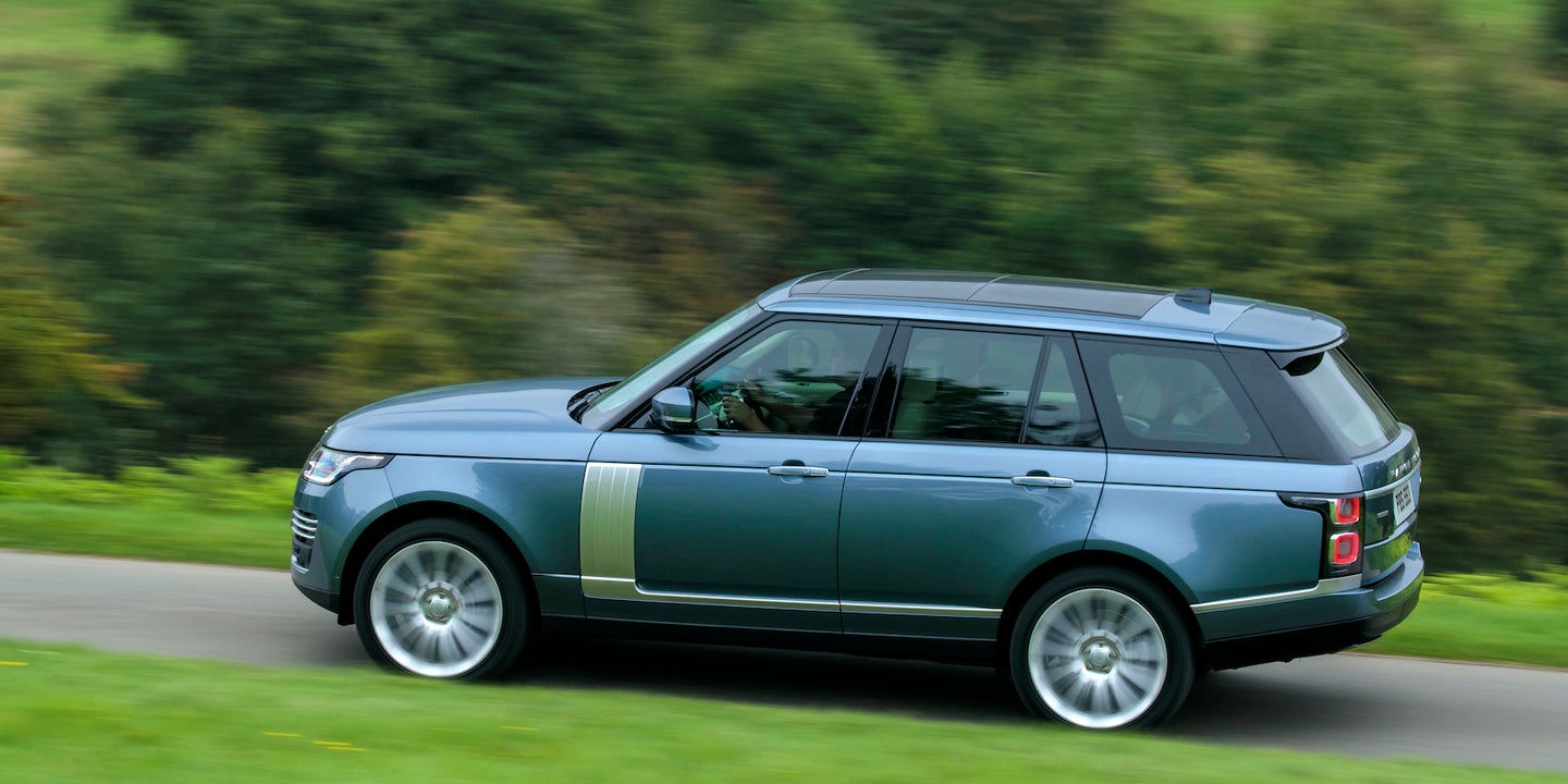 Land Rover Reviews photo