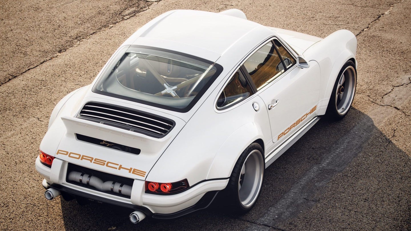 Lightweighting Most Manic: The 911 from Singer-Williams’ DLS