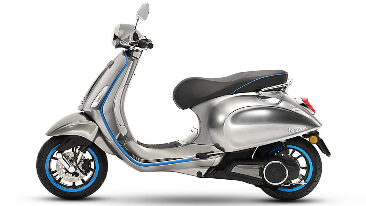 Fully Electric Vespa Elettrica Goes Into Production Next Month, for Sale in US Early 2019