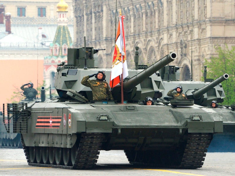 Russia Can&#8217;t Afford Its New T-14 Armata Tanks, Turns To Updated Older Designs Instead