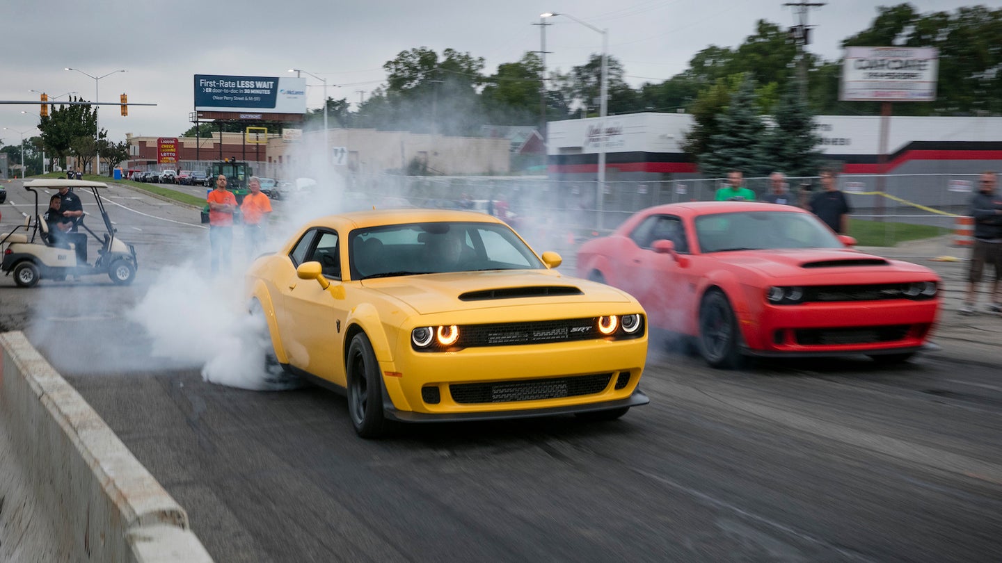 Dodge Muscle Took Over Woodward Avenue and It Sounded Oh so Sweet