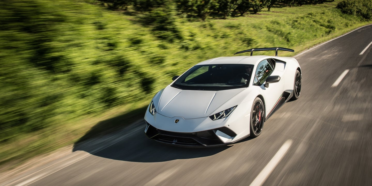 Lamborghini Huracan Performante Takes on MiG-29K Fighter Jet in a Drag Race