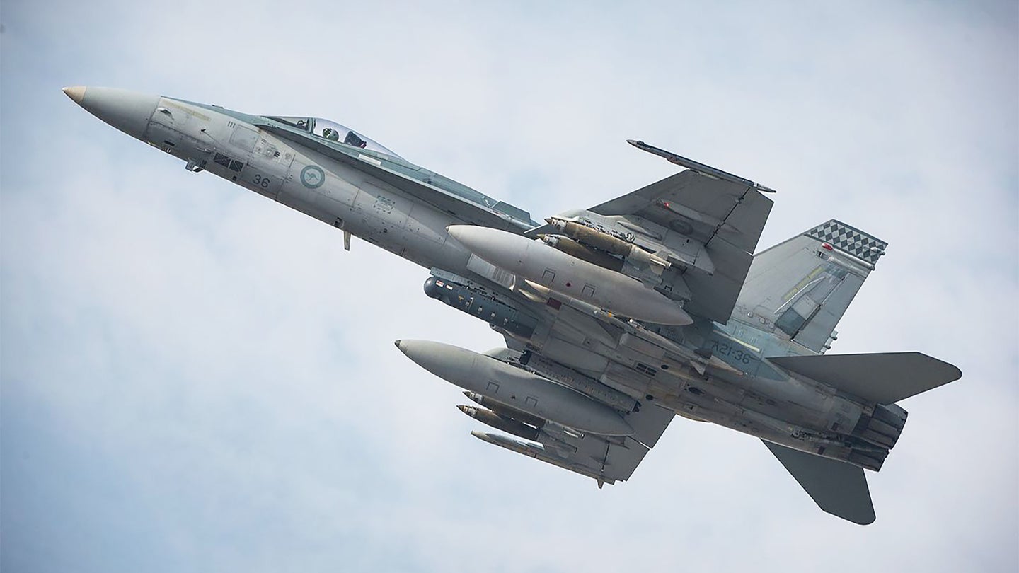 U.S. OKs Canada&#8217;s Purchase Of 25 Second-Hand Australian F/A-18 Hornets