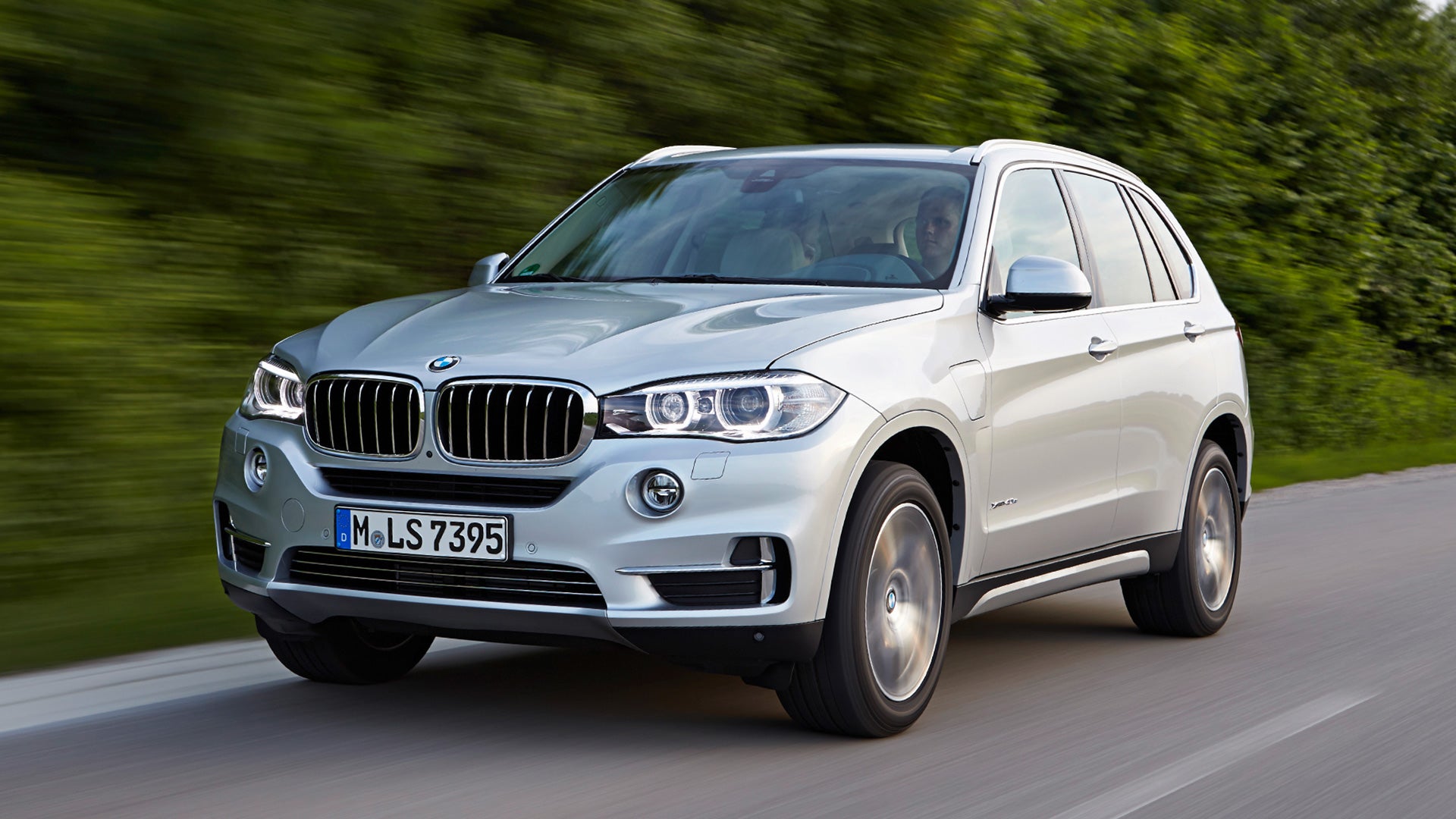 2018 BMW X5 xDrive40e iPerformance New Dad Review: Great for Kids