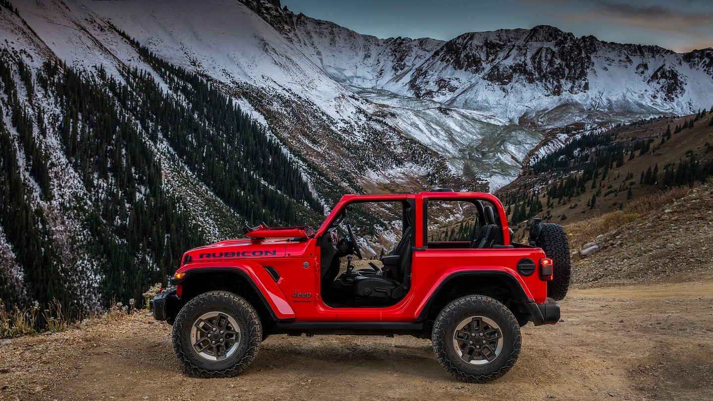 Report: First Diesel and Hybrid Engines for 2019 Jeep Wrangler Are on the Way