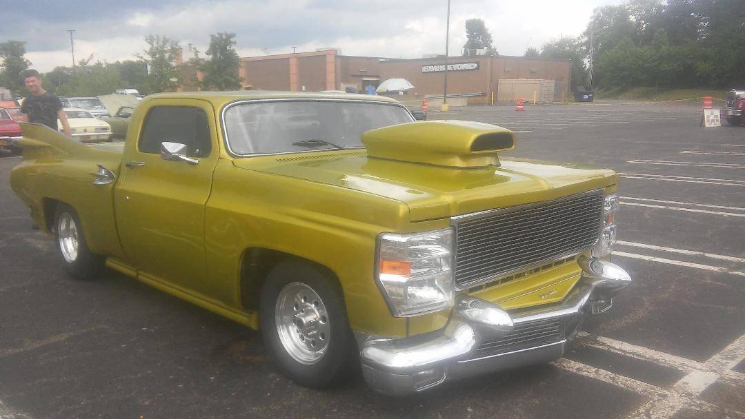 This Shocking Ford-Faced ‘Chevillac’ Pickup Can Be All Yours