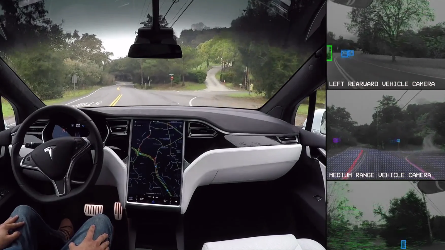 Tesla’s ‘Leaked’ Email About Using Employees to Beta Test Full Self-Driving Cars Makes No Sense