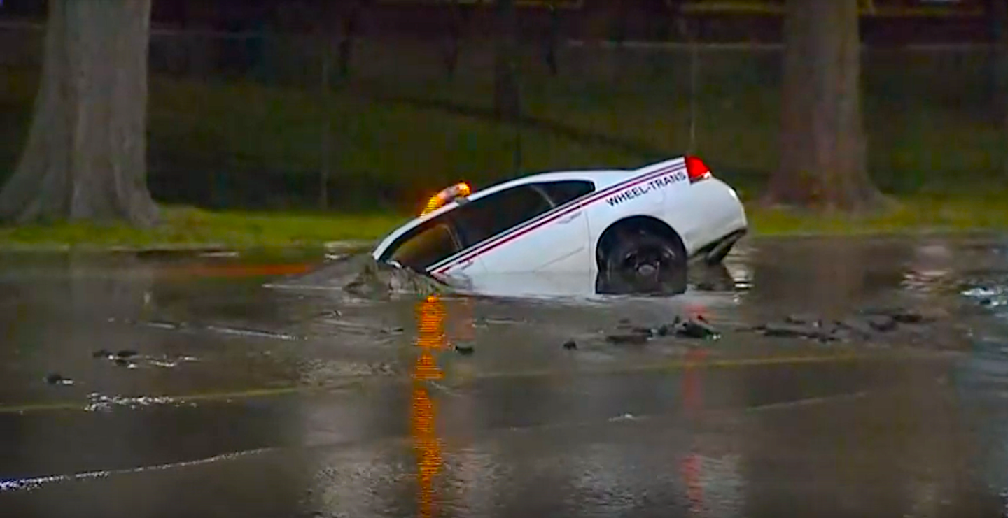 Watch a Hungry Sinkhole Nearly Swallow a Transit Official’s Car Whole in Toronto